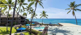 Konaloa Unimpeded Views of the Ocean