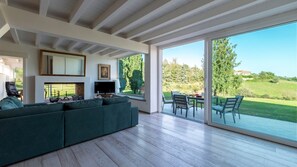 Villa | 5 bedrooms - Villa Bubi 8 1 (Campagnano di Roma)