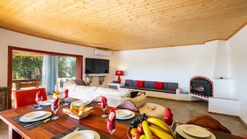 In-room dining