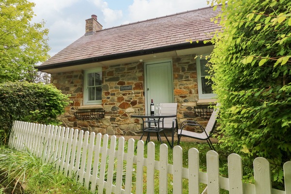 Cottage | Exterior