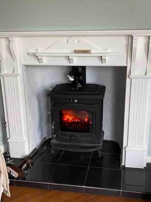 House, Multiple Beds | Interior