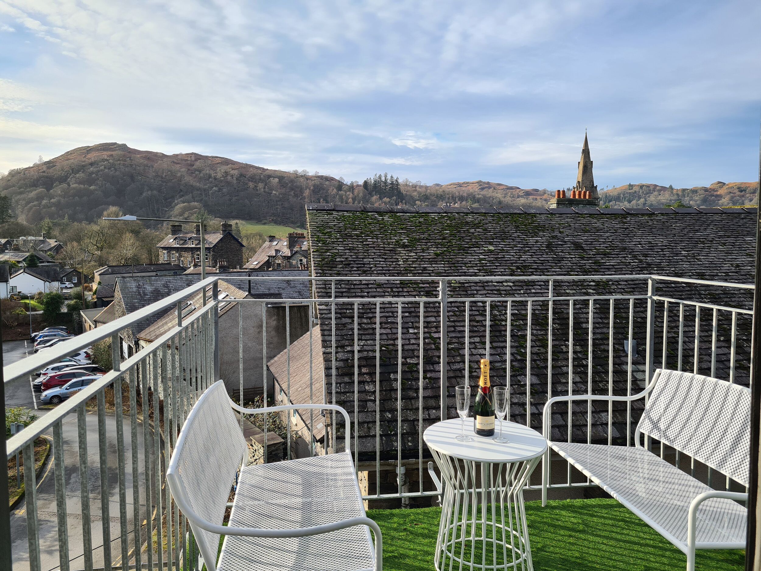 Cottage | Property grounds