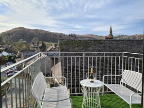 Cottage | Property grounds - Dixon Court (Ambleside)