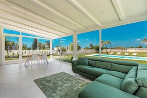 Huvila | Oleskelualue