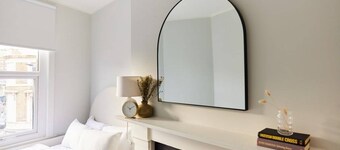 The Fulham Escape - Alluring 5BDR Flat