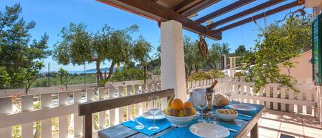 อพาร์ทเมนท์ | ลานระเบียง/นอกชาน