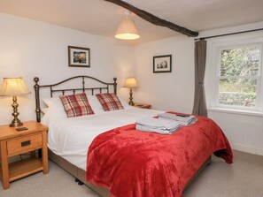Cottage | 1 bedroom, individually decorated, individually furnished, free WiFi - Latch Cottage (Keswick)
