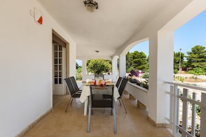 Grill-/Picknickplatz