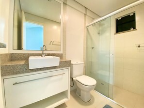 Bathroom - 919 - Apartamento 3 quartos s uma suíte (Bombinhas)