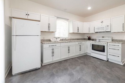 Cozy, Clean and Centrally Located