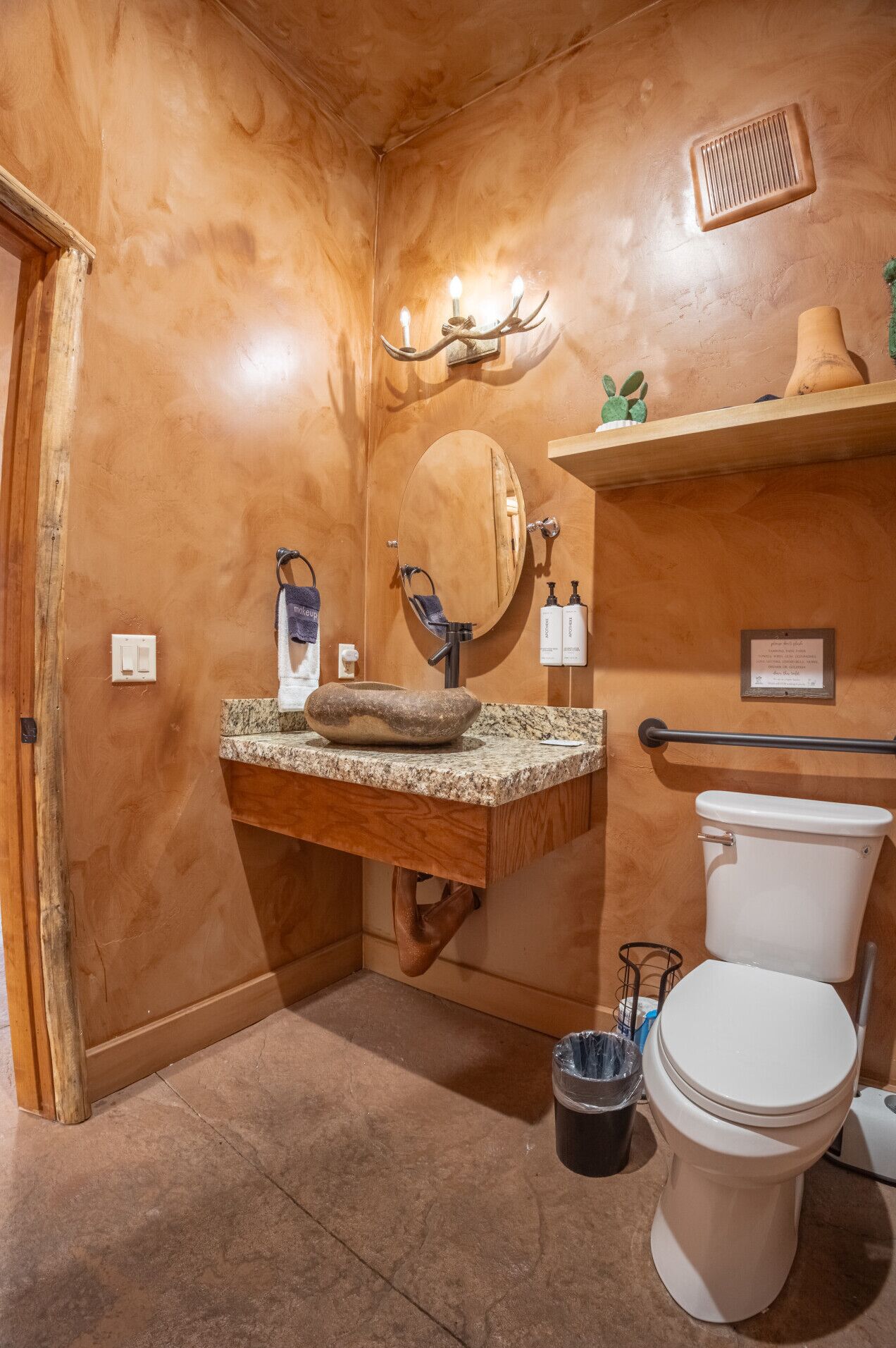 ヘアドライヤー、タオル