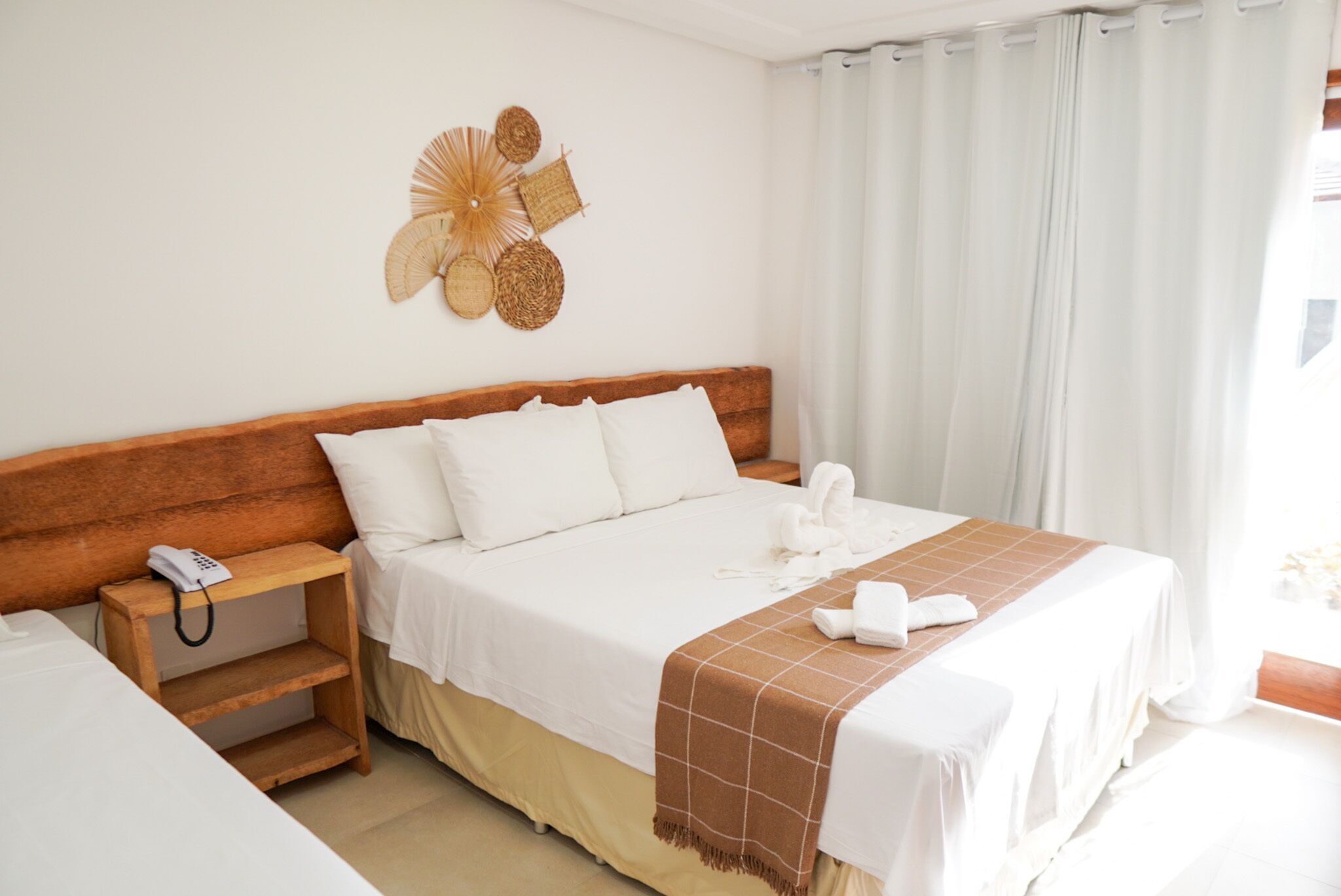 Minibar, rideaux occultants, Wi-Fi gratuit, draps fournis