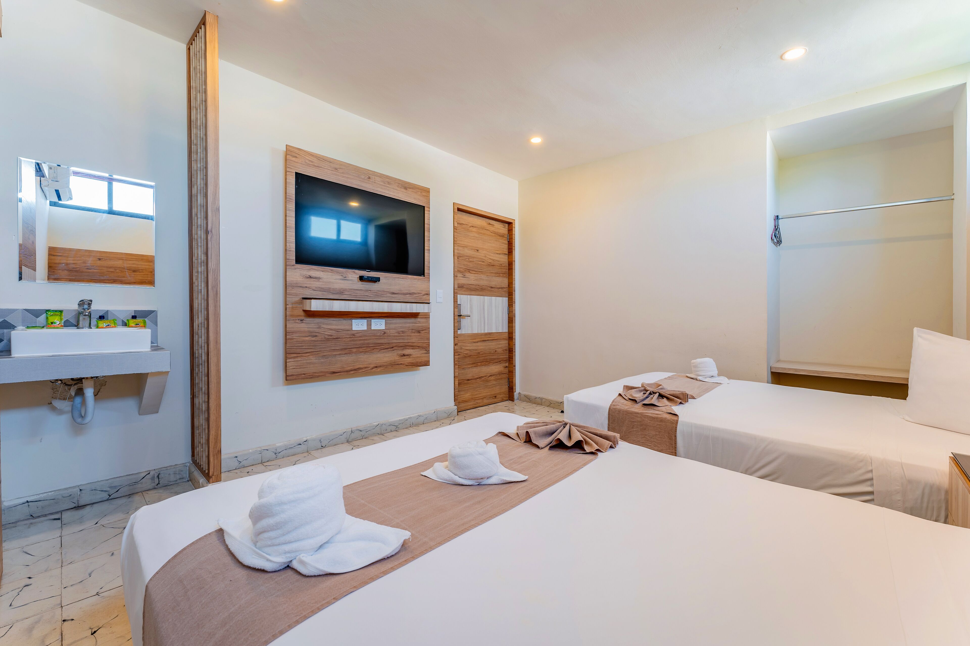 Photo - Hotel Central Merida by Kavia