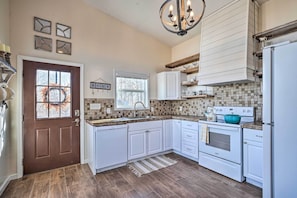 Fridge, microwave, stovetop, dishwasher - Gray Home w/ View of Boone Lake + Fire Pit! (Gray)