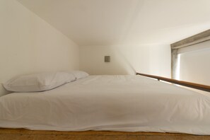 1 chambre, bureau, Wi-Fi, draps fournis