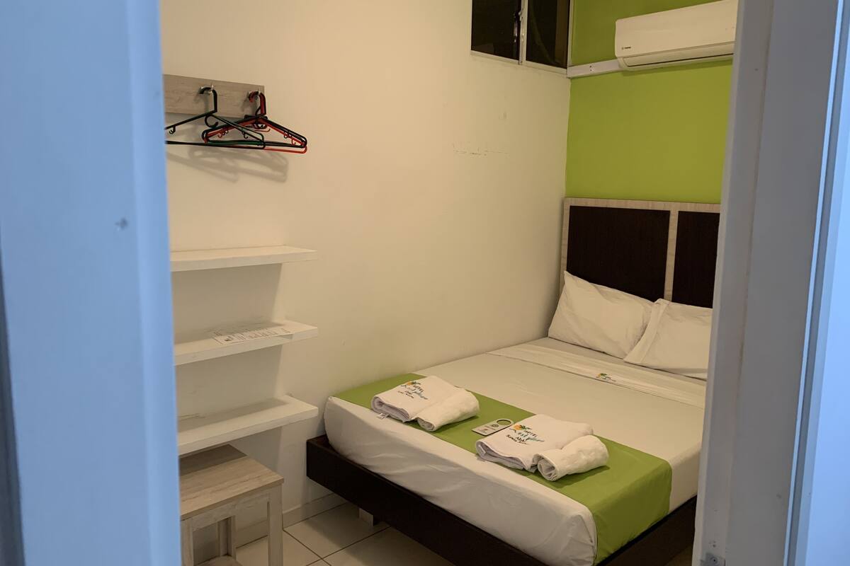 Basic Double Room Single Use | Free WiFi