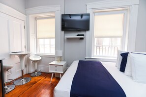 Economy Studio (Unit 12) | Iron/ironing board, free WiFi, bed sheets - Maverick Suites at 40 Temple St (Boston)