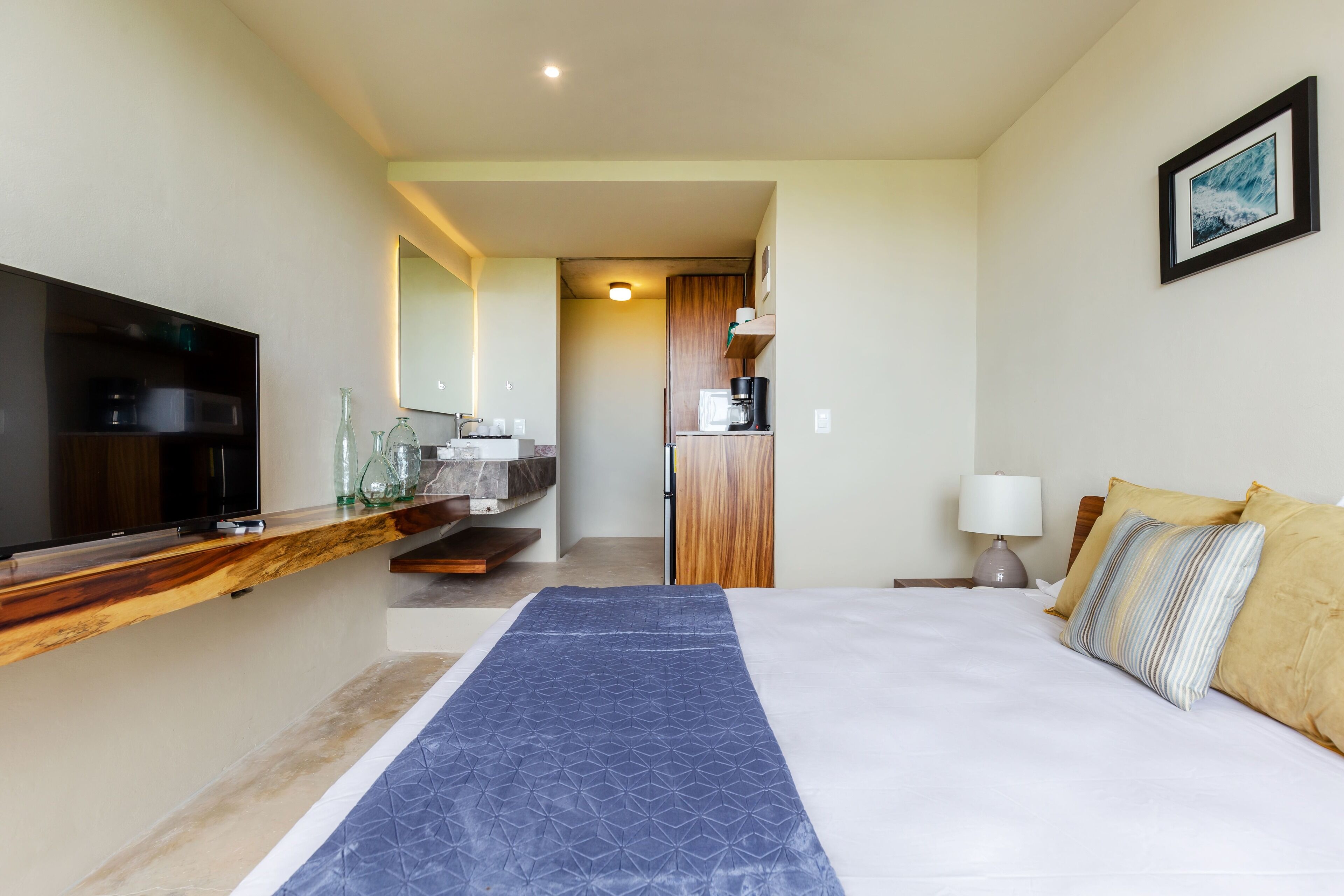 1 多间卧室、办公桌、免费 WiFi、床单