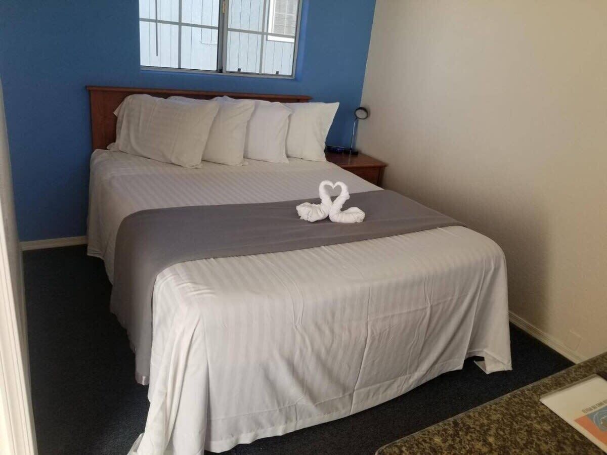 075C Affordable Retreat nr South Rim Sleeps 2