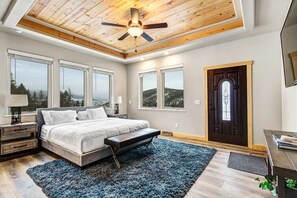 7 chambres, fer et planche à repasser, lit parapluie, Wi-Fi