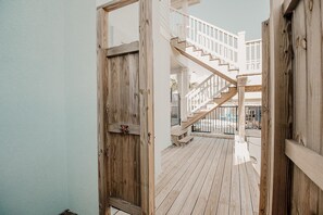 Interior - Vilano Beach House- 2 min walk to beach - Pool/Spa (Vilano Beach)