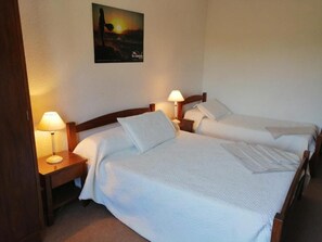 Standard Triple Room - Hotel La Casona (La Paloma)
