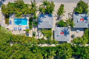 Exterior - Bungalow #4 - 2 Bed/1 Bath & Pool in Islamorada (Islamorada)