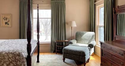 Historic house in Old Town Sioux Center!