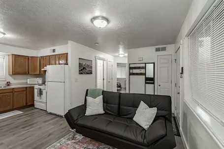 TV, Netflix, streaming services, offices. Cozy 2br downtown rental, within 3 blocks of BYU-I