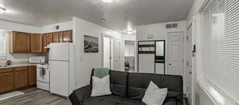 Cozy 2br downtown rental, within 3 blocks of BYU-I