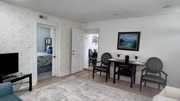 1 chambre, Wi-Fi gratuit, draps fournis