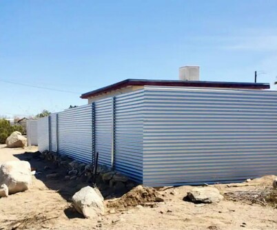 Pink, Architect-Appointed House! 3 min from JTNP.