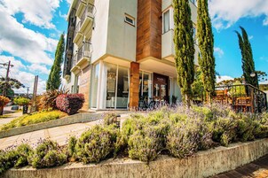 Fachada de la propiedad