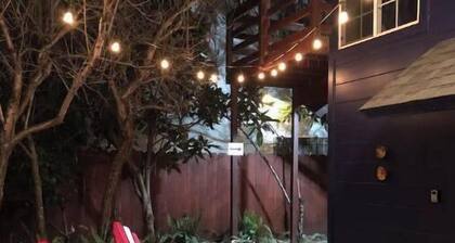 Jewel-box Studio near Lake Merritt. Work station