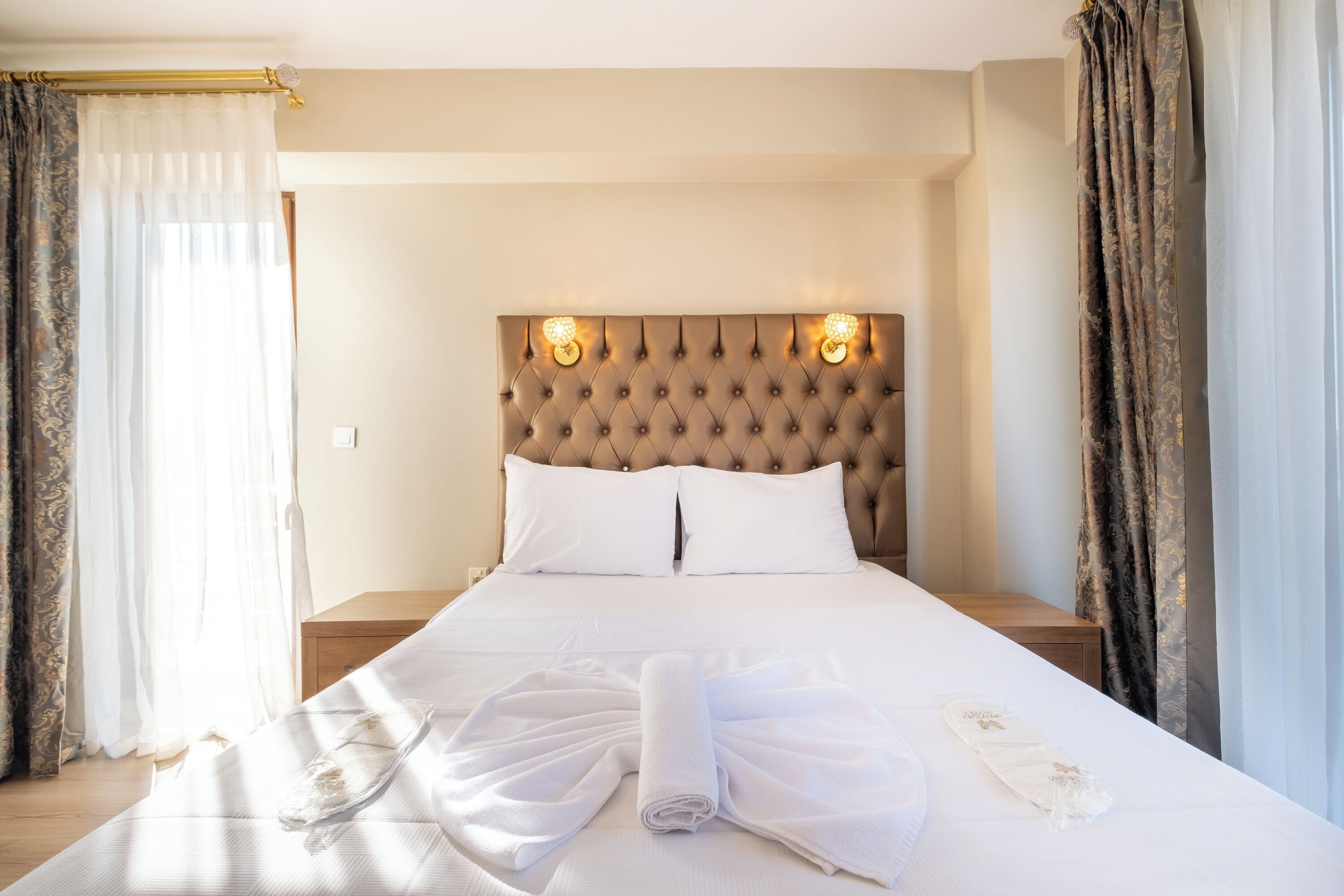 Penthouse, Balcony, City View | Egyptian cotton sheets, premium bedding, memory foam beds, minibar