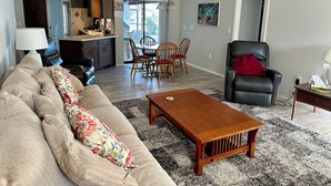 Unclassified image, 3 of 19, button - Osprey Preserve - spacious home overlooking Oscar Scherer Park (Nokomis)