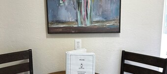 Suite 29 - Modern Suite