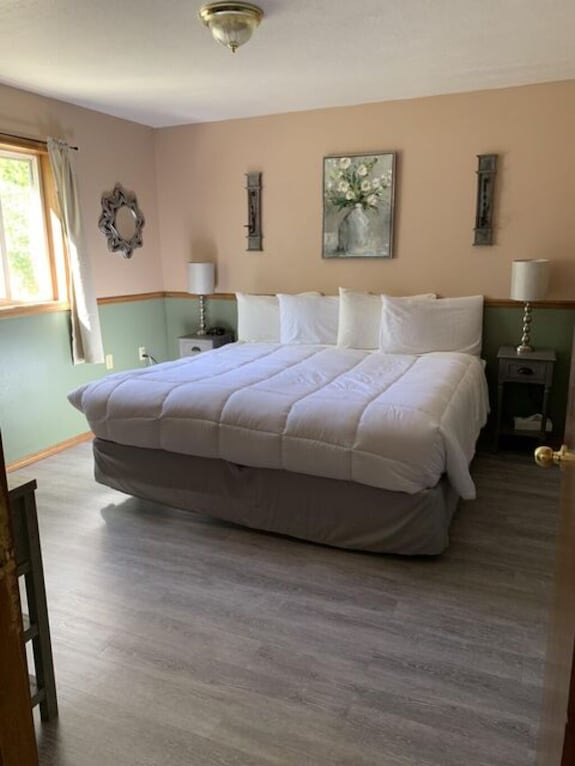 Suite 32 - King Suite - Helena, MT