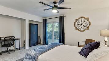 4 bedrooms, desk, travel crib, free WiFi