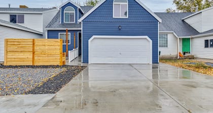 Blue Ivy Oasis - New Remodel - Cozy n' Spacious.
