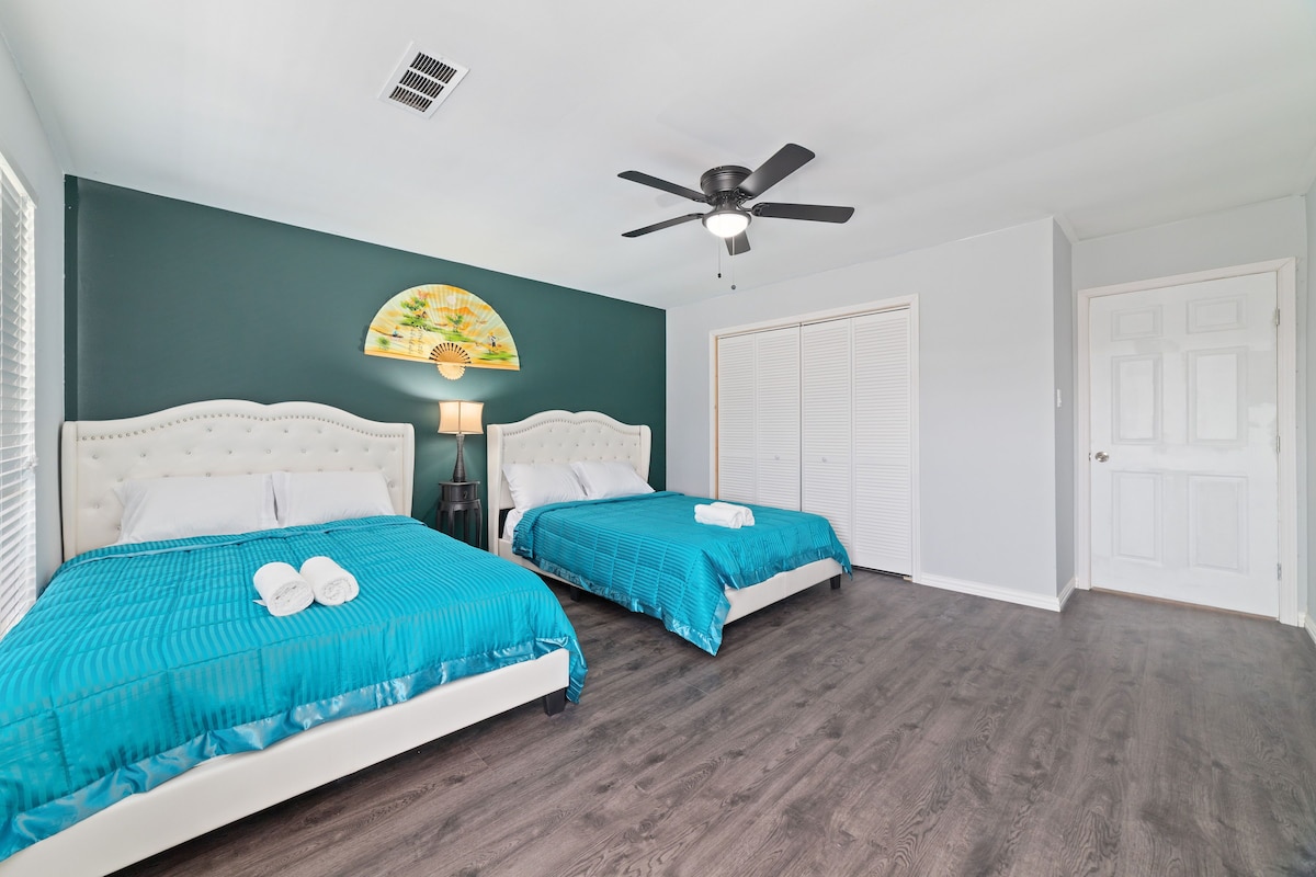 Photo 21 of Houston Little Saigon, 4 Bedrooms with Pool, Heart of Houston Asian Town