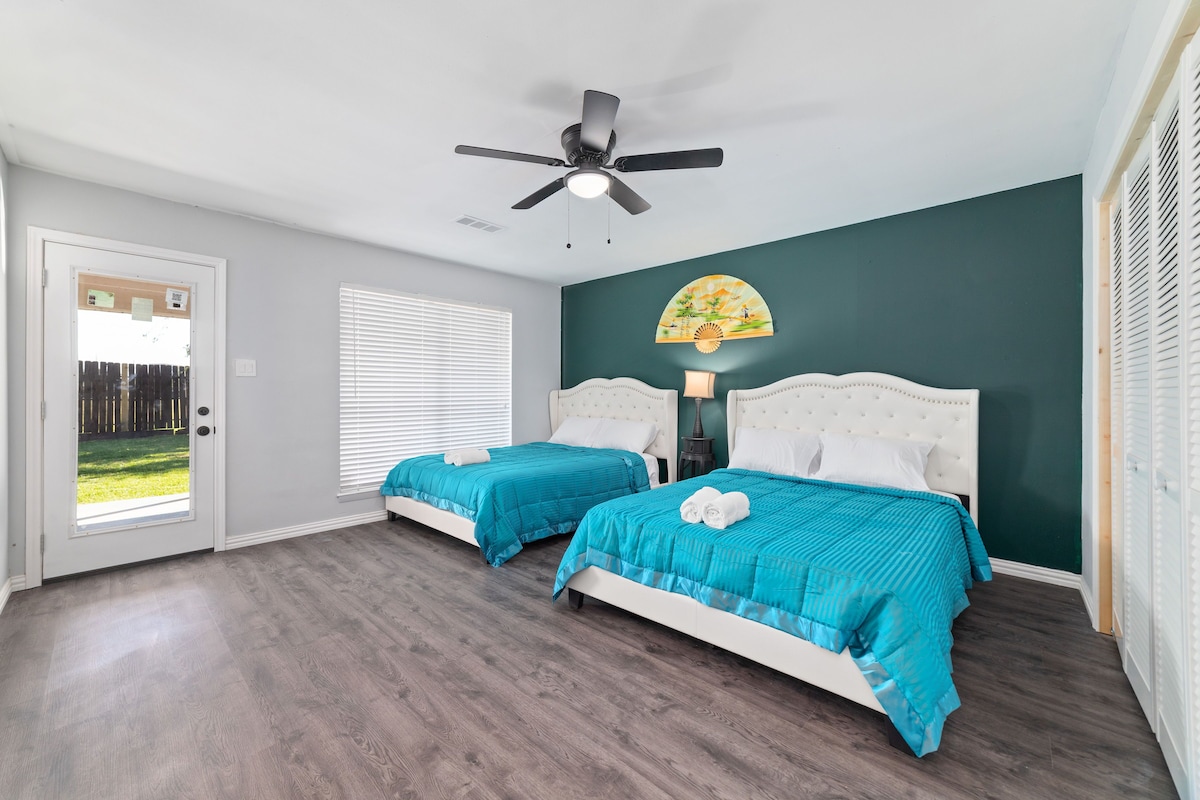 Photo 20 of Houston Little Saigon, 4 Bedrooms with Pool, Heart of Houston Asian Town
