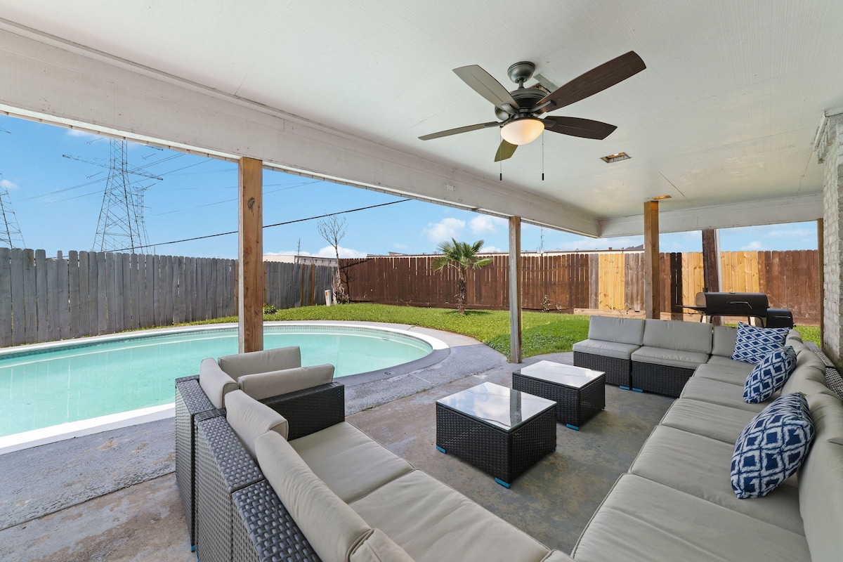 Photo 33 of Houston Little Saigon, 4 Bedrooms with Pool, Heart of Houston Asian Town