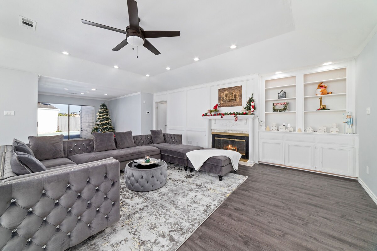 Photo 11 of Houston Little Saigon, 4 Bedrooms with Pool, Heart of Houston Asian Town