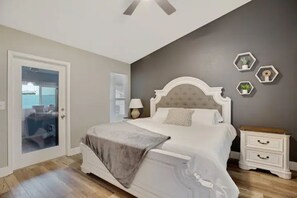 4 bedrooms, free WiFi, bed sheets