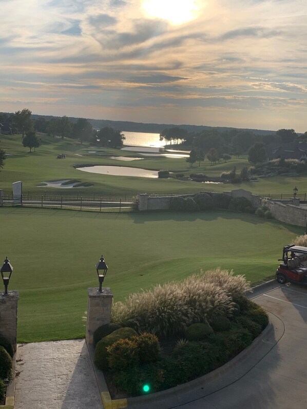 Golf - Cozy lake getaway with huge deck and only 2 miles from Shangri-La back on VRBO! (Afton)