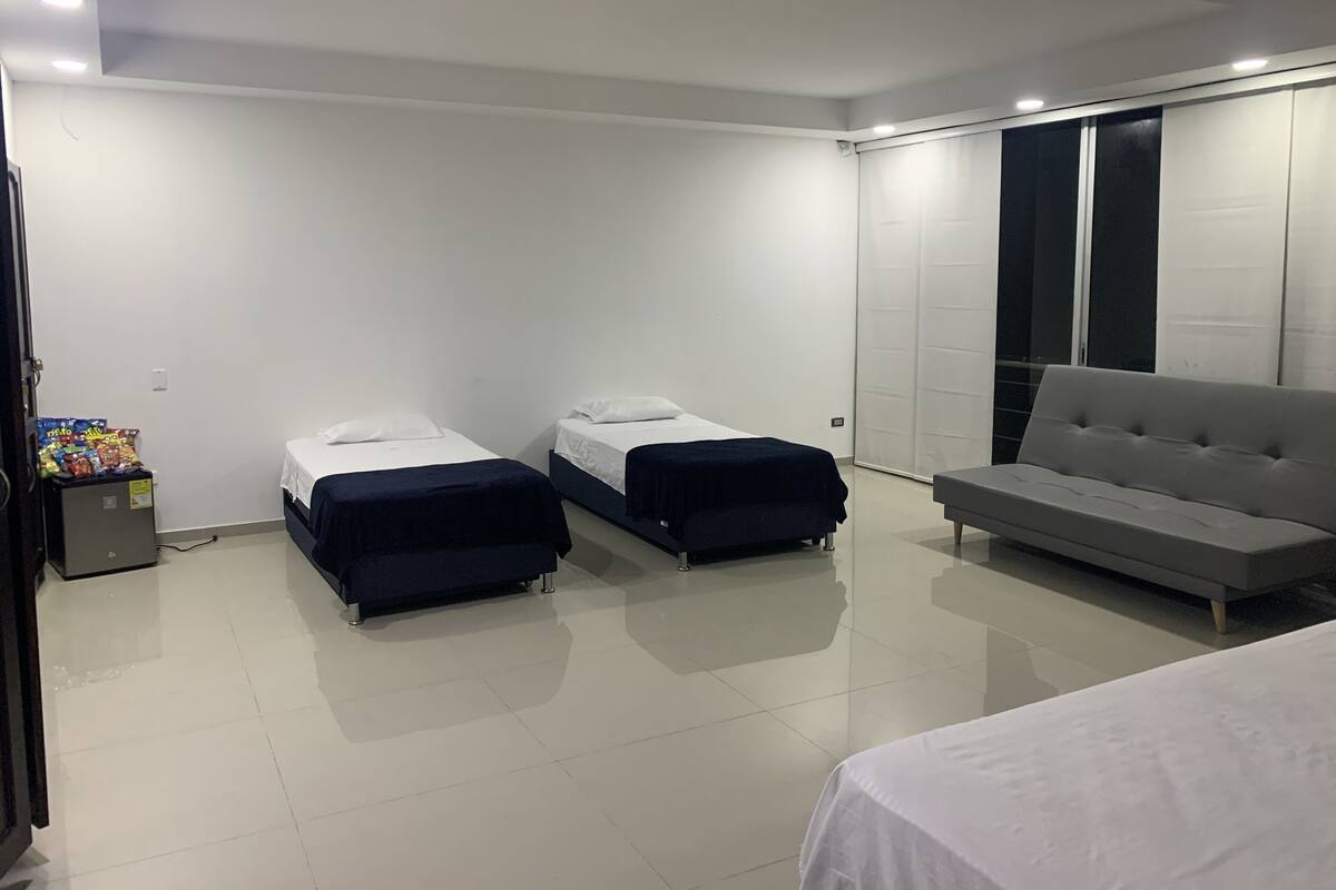 Wifi gratis y ropa de cama
