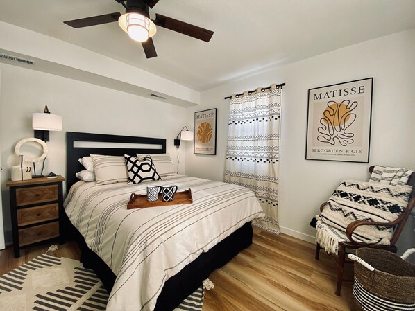 2 Schlafzimmer, Schreibtisch, Bügeleisen/Bügelbrett, kostenloses WLAN