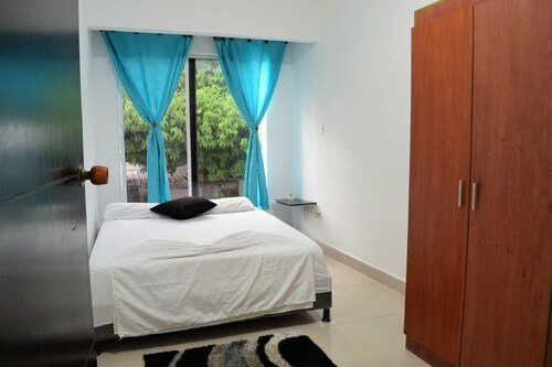paradise travel