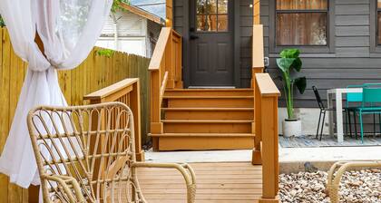 Artsy - A Birdy Vacation Rental